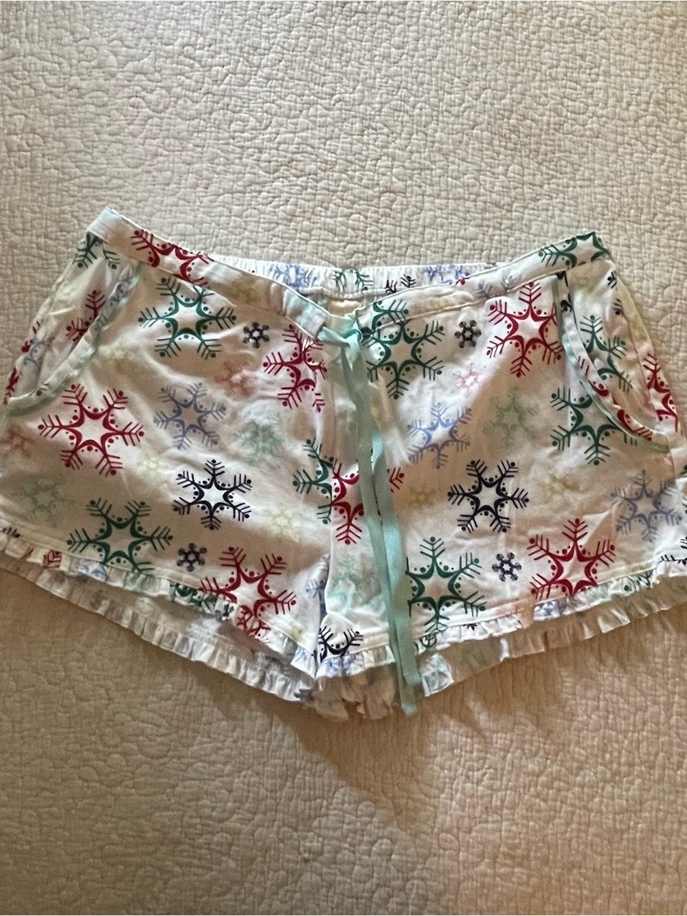 Women's White Flannel Holiday Snowflake Lounge Shorts